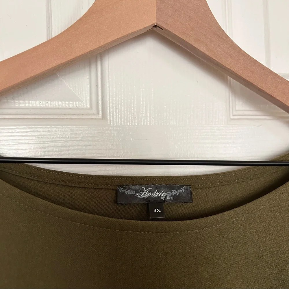 Andrée Olive Green Long Sleeve Women's Top Size 3X - Picture 3 of 5